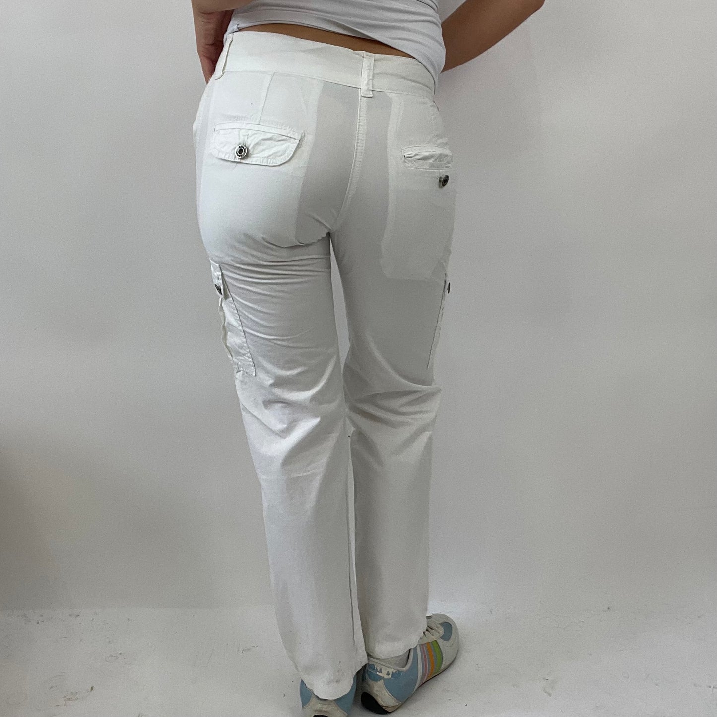 90s MINIMALISM DROP | small white cargo trousers