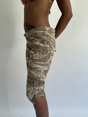 BEST PICKS | small/medium green cargo print capris