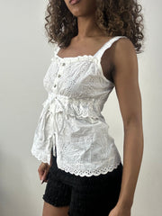 vintage edit: valentine’s day | taille: S · couleur: blanc · article: haut · détails: broderie anglaise