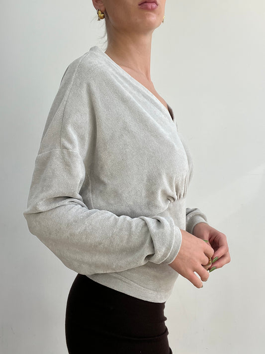 #388 SAMPLE SALE | small cosies sweatshirt in moonstone grey