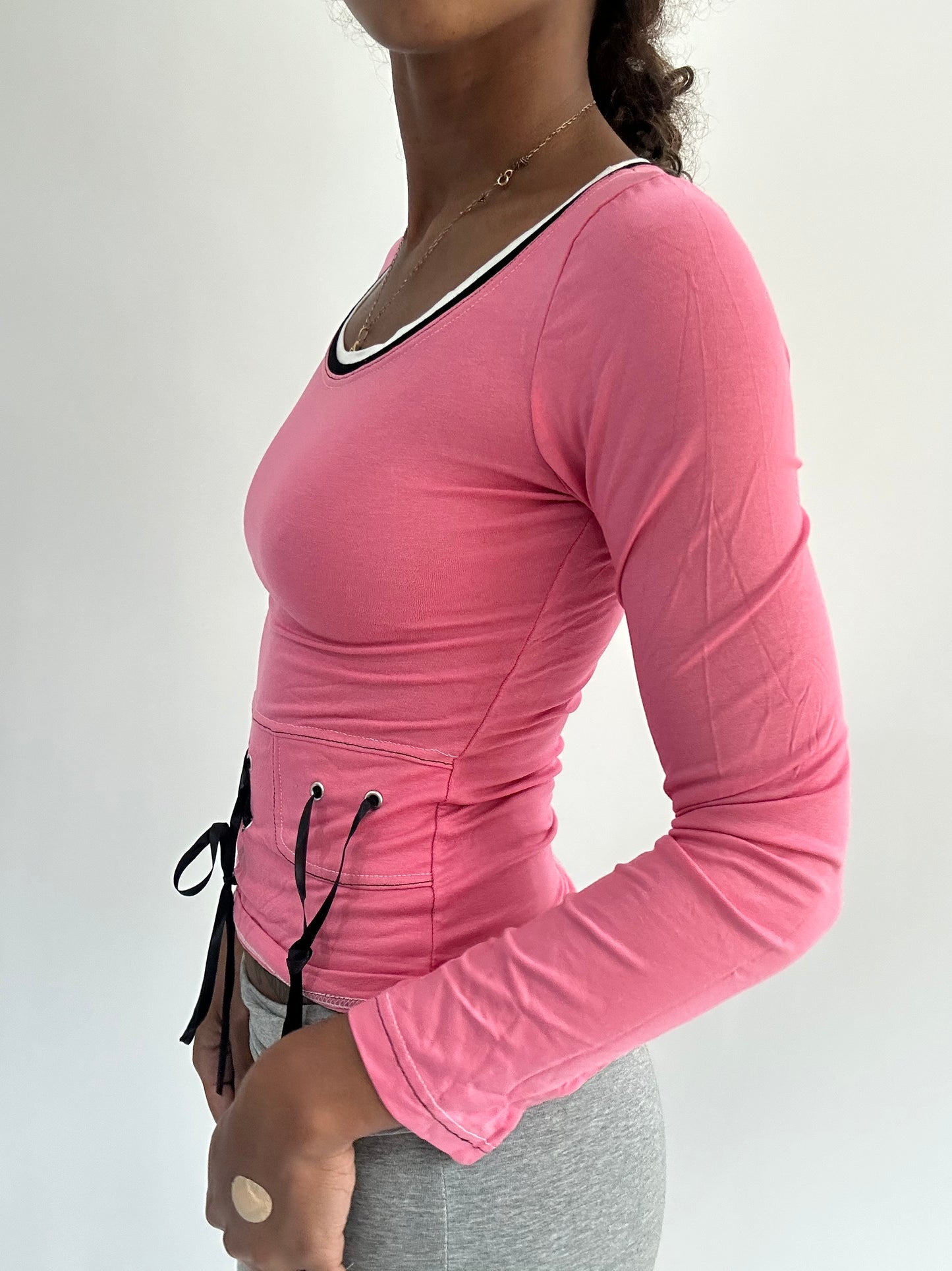 ‼️ | small dark pink long sleeve ribbon detail top