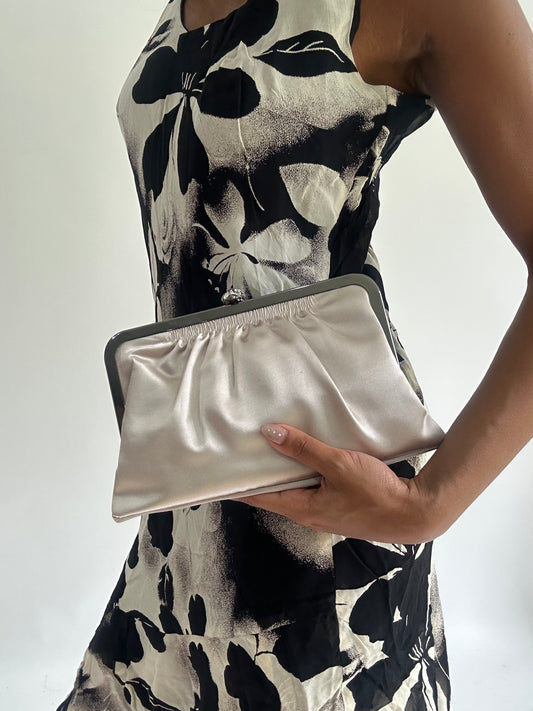 wedding guest drop | cream clutch handbag