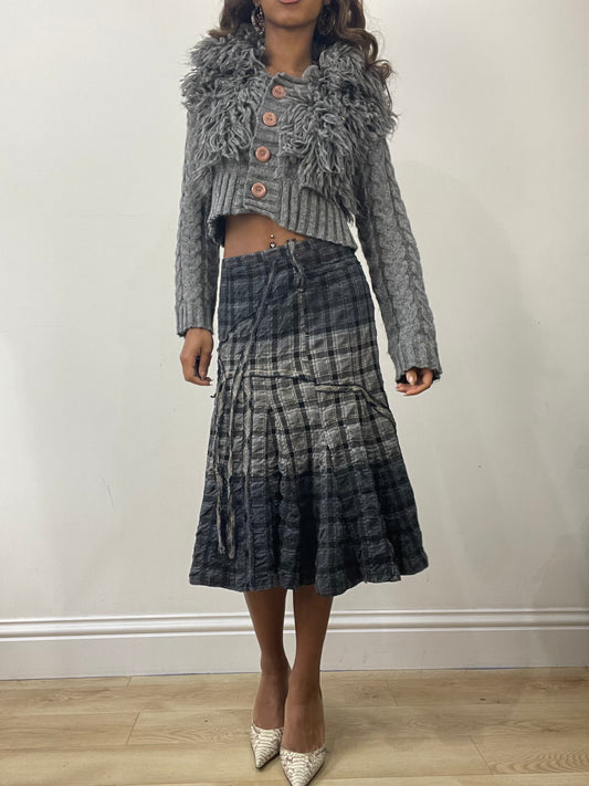 vintage edit: fashion week | medium grey plaid midi skirt