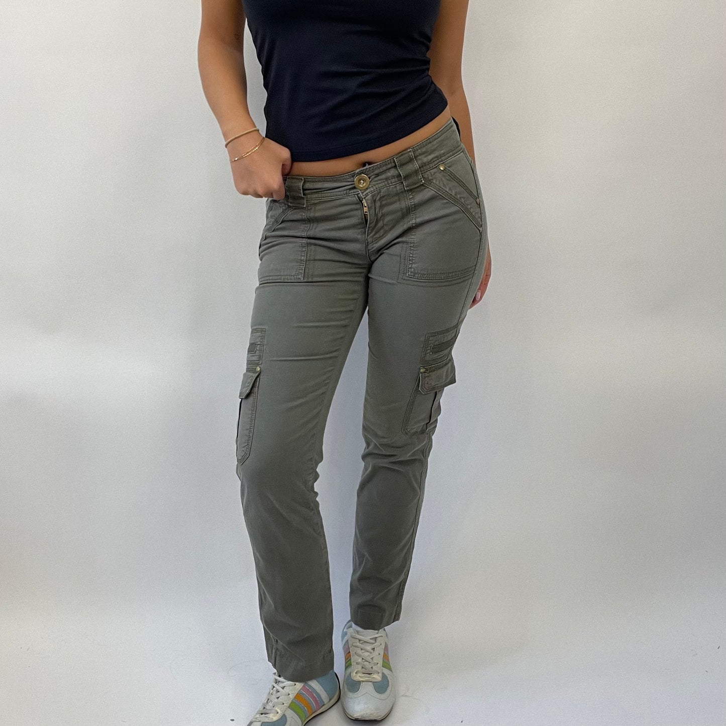 POSH AND BECKS DROP | small khaki cargo jeans