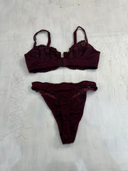 💻 vintage edit one | S码 酒红色 花卉印花 刺绣 bra 和 thong 套装