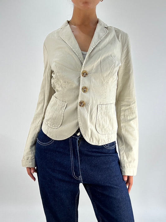 BEST PICKS | small cream blazer jacket