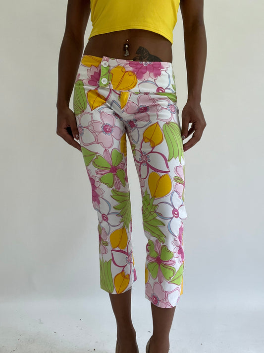 💚zara larsson drop | extra small white floral cropped trousers
