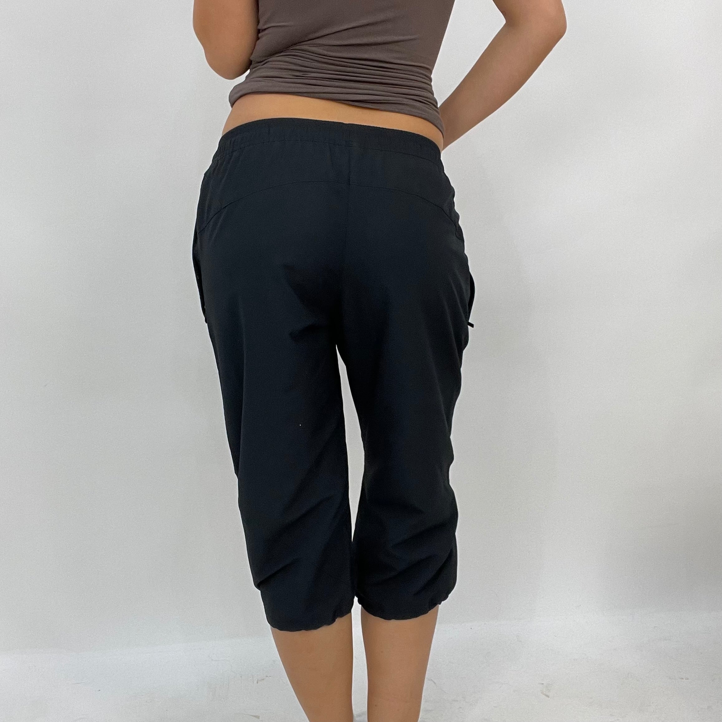 Buy ADIDAS Men Grey 3/4 Length Track Pants - Shorts for Men 252823 | Myntra