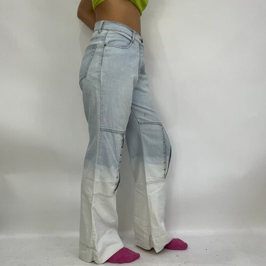 💚 SUMMER ‘IT GIRL’ DROP | small light wash denim flared jeans