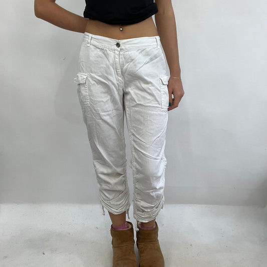 CARRIE BRADSHAW DROP | medium white 3/4 length trousers with synching
