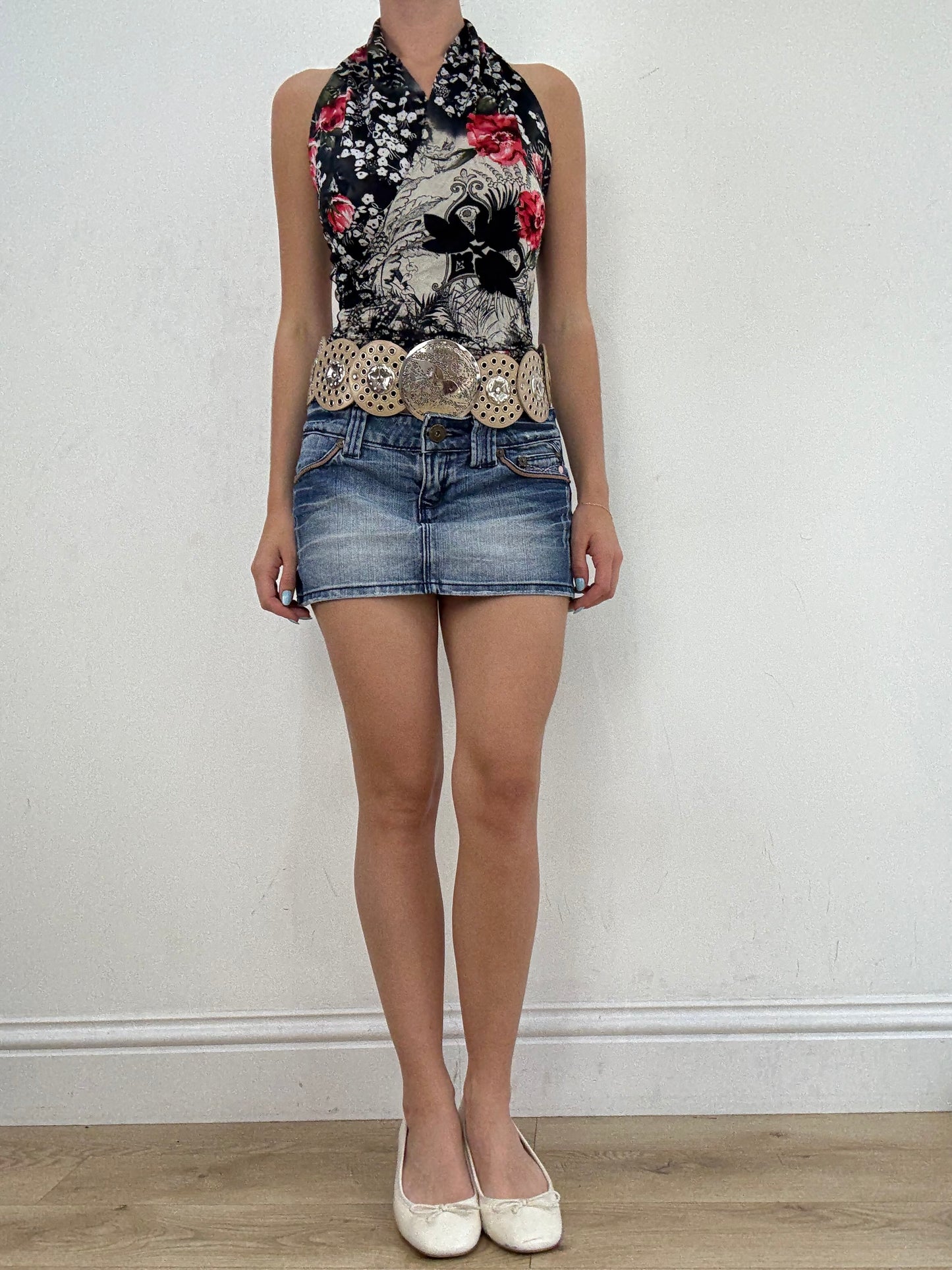 💻🩵 vintage edit twenty eight | small black halterneck top with floral print