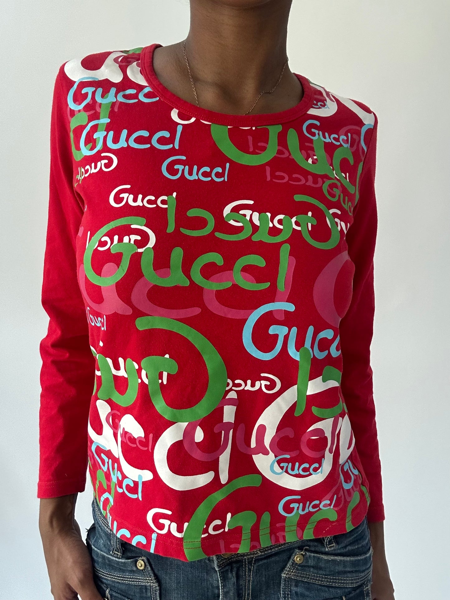 summermaxxing drop | small red gucci logo print long sleeve top