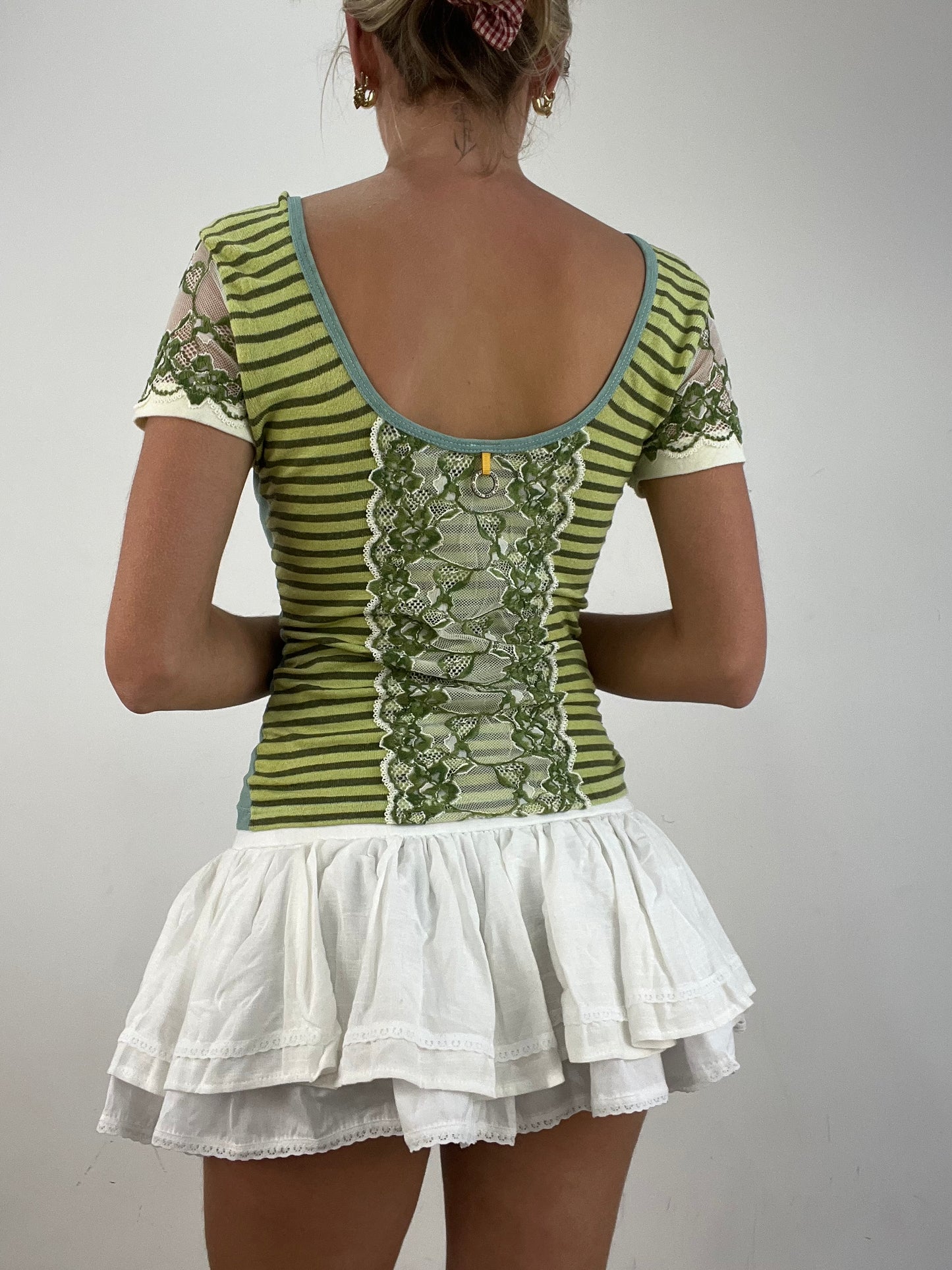 vintage edit fourteen | large green save the queen striped t-shirt