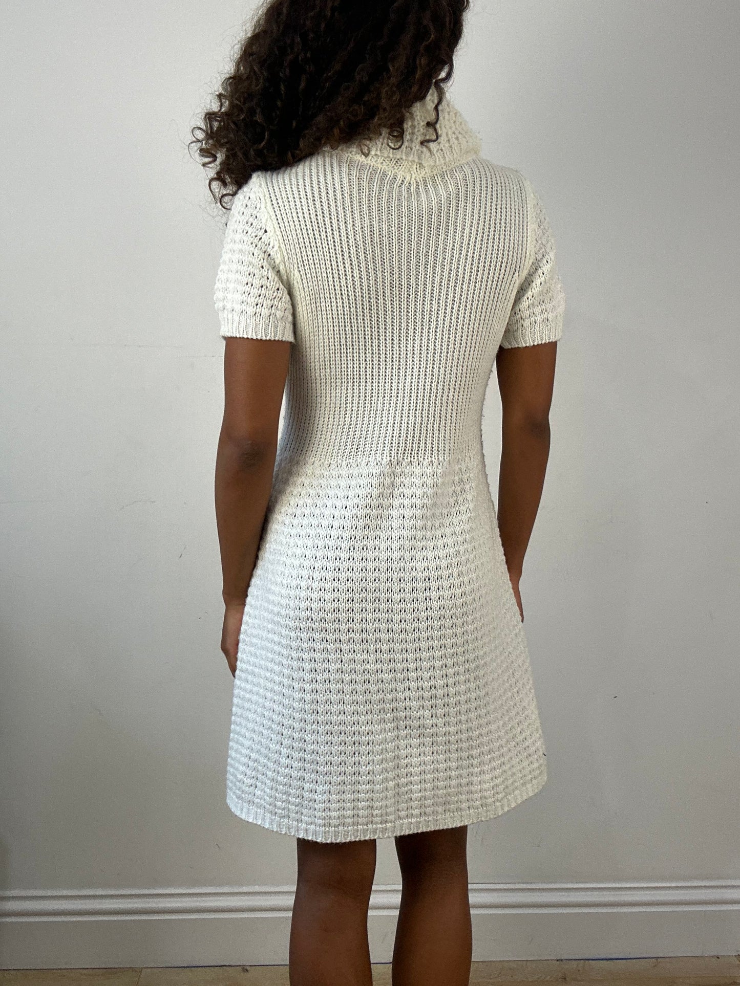 vintage edit thirty-four | extra small white knit mini dress