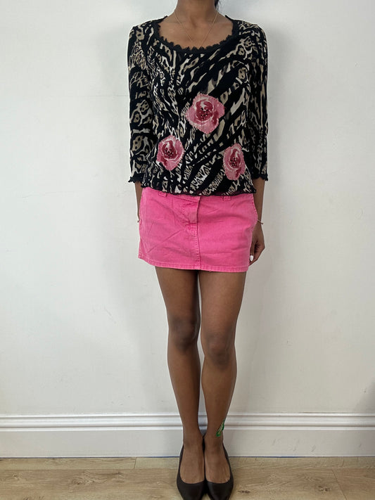 💚 vintage edit eighteen | small black leopard and rose print top