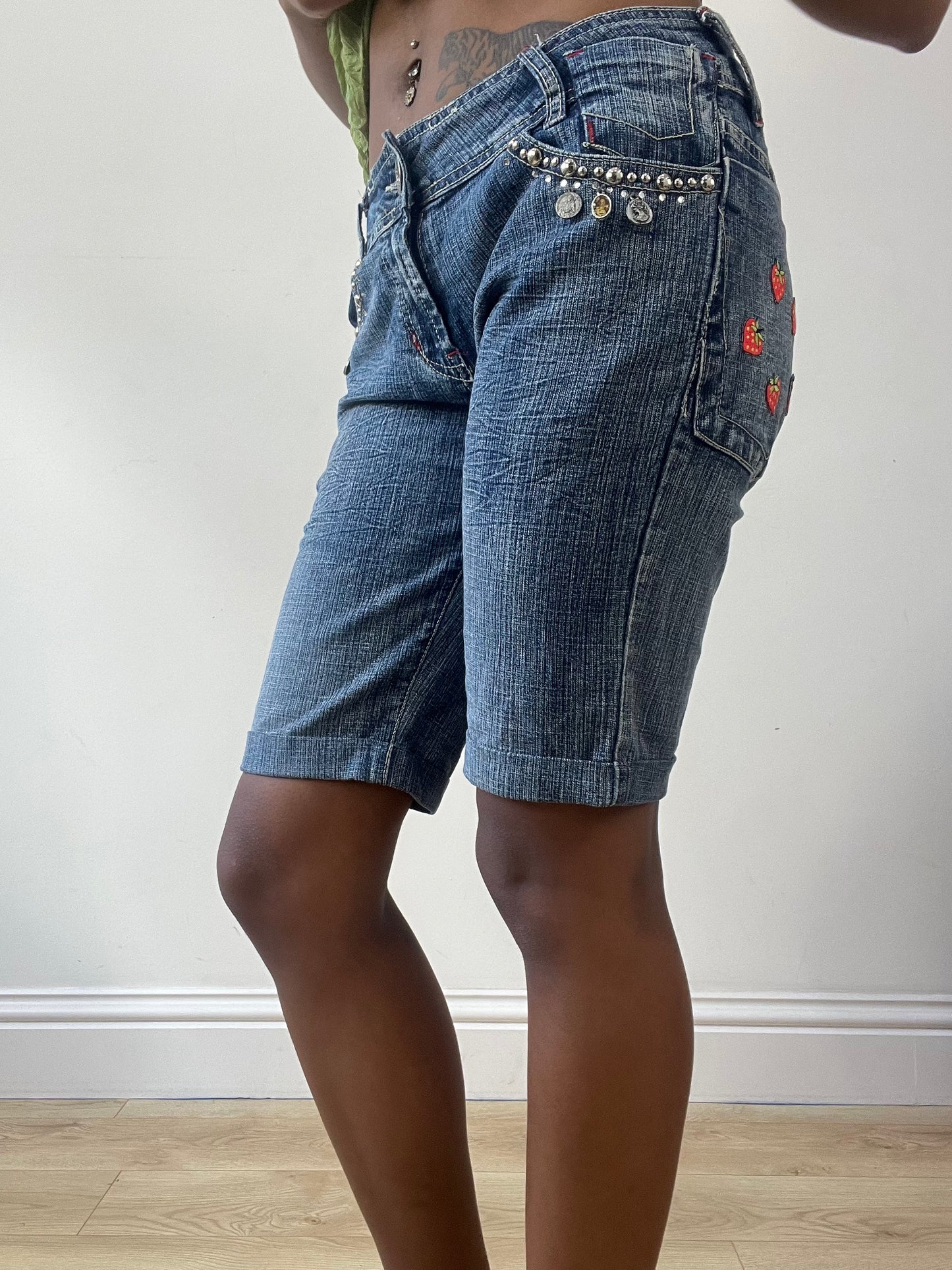 BEST PICKS | medium blue denim long shorts