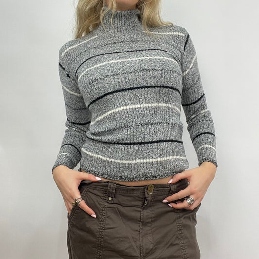 💻 LIGHT ACADEMIA DROP | small grey striped high neck jumper