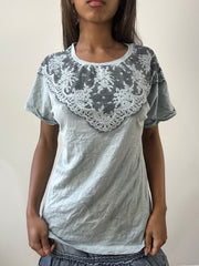 2016 edit | small/medium liu jeans blue lace print t-shirt