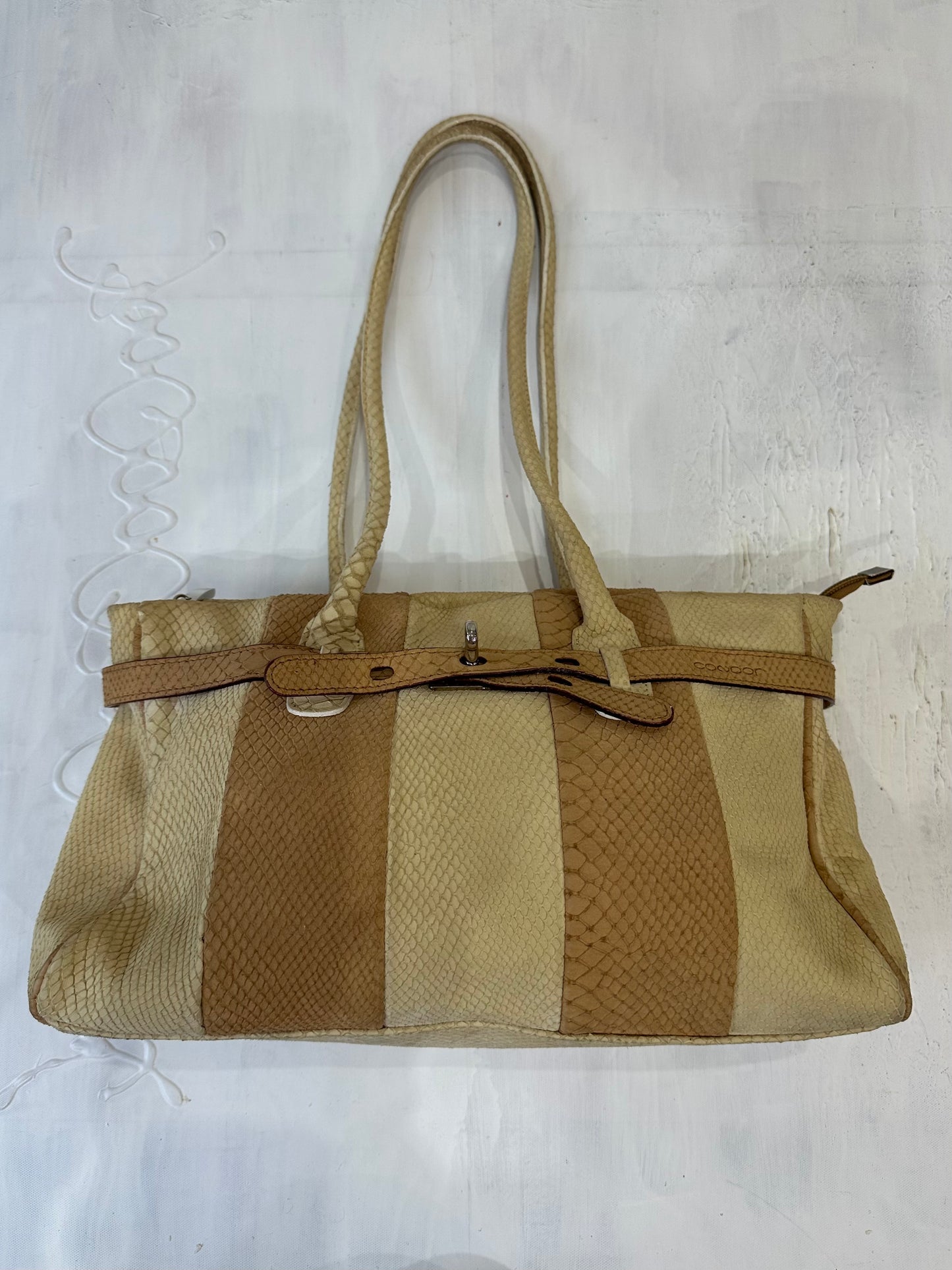 BEST PICKS | cream and brown faux leather shoulder bag