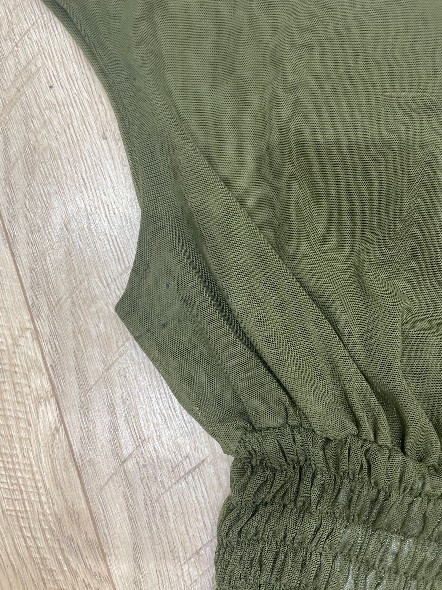 #251 SAMPLE SALE | xs khaki poppy top