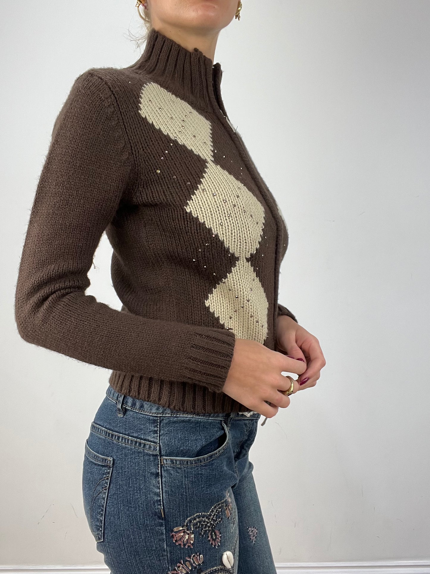 vintage edit twelve | small brown and cream argyle print dual zip jumper