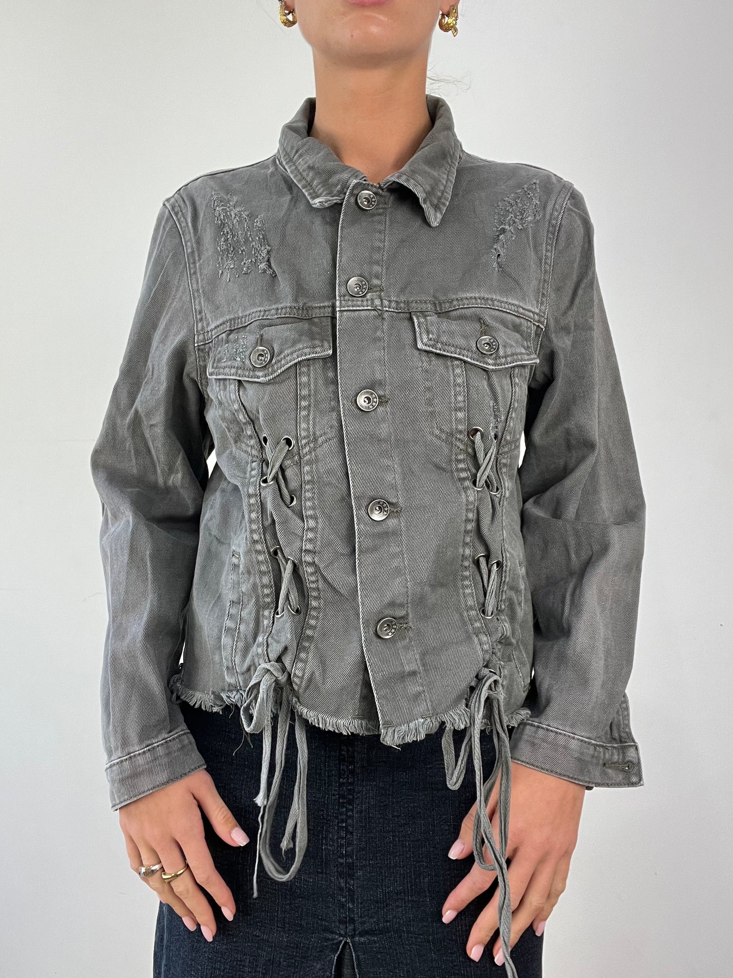 💻DENIM ON DENIM | small grey denim lace up jacket