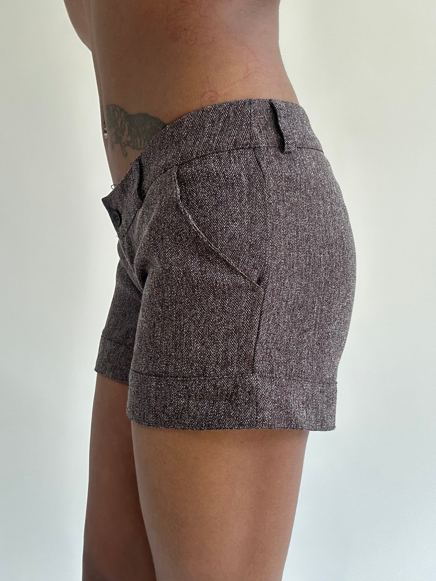 ‼️ | brown tweed style shorts