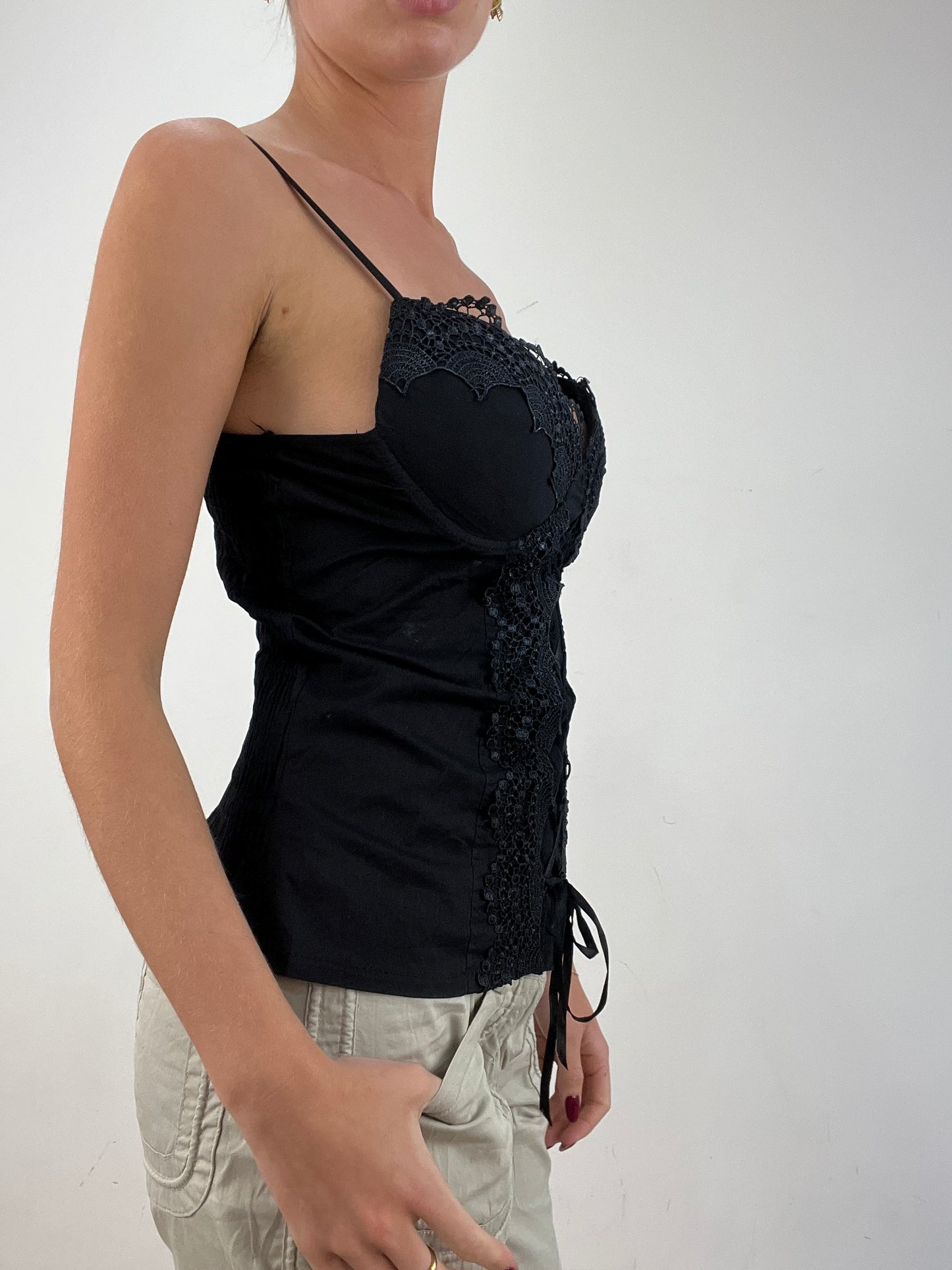 vintage edit fourteen | medium black embroidered corset style cami