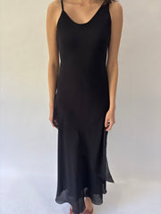 devil wears prada | taille: S · couleur: noir · matière: résille · article: robe · détails: surcouche + fluide + longueur maxi