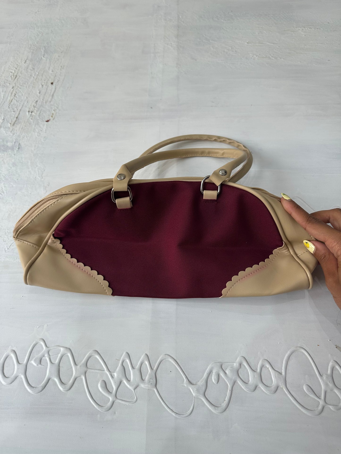 vintage edit thirty-two | burgundy and cream handbag with scalloped detail