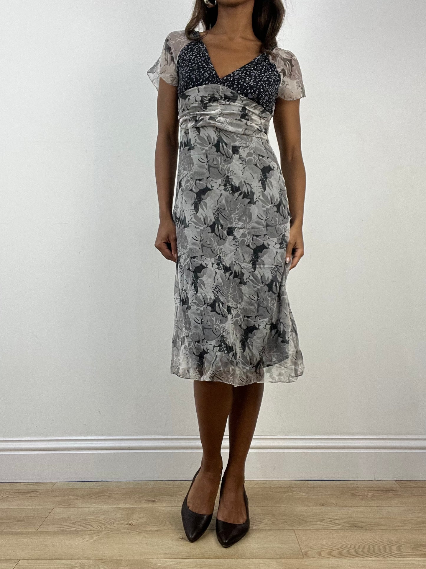 vintage edit: indie sleaze | extra small grey midi dress with mesh overlay