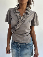 wag drop | taille: S/M · couleur: gris · article: haut · détails: cache-cœur + manches courtes