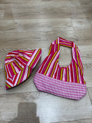 💻‼️ pink shoulder bag and bucket hat set with stripe print