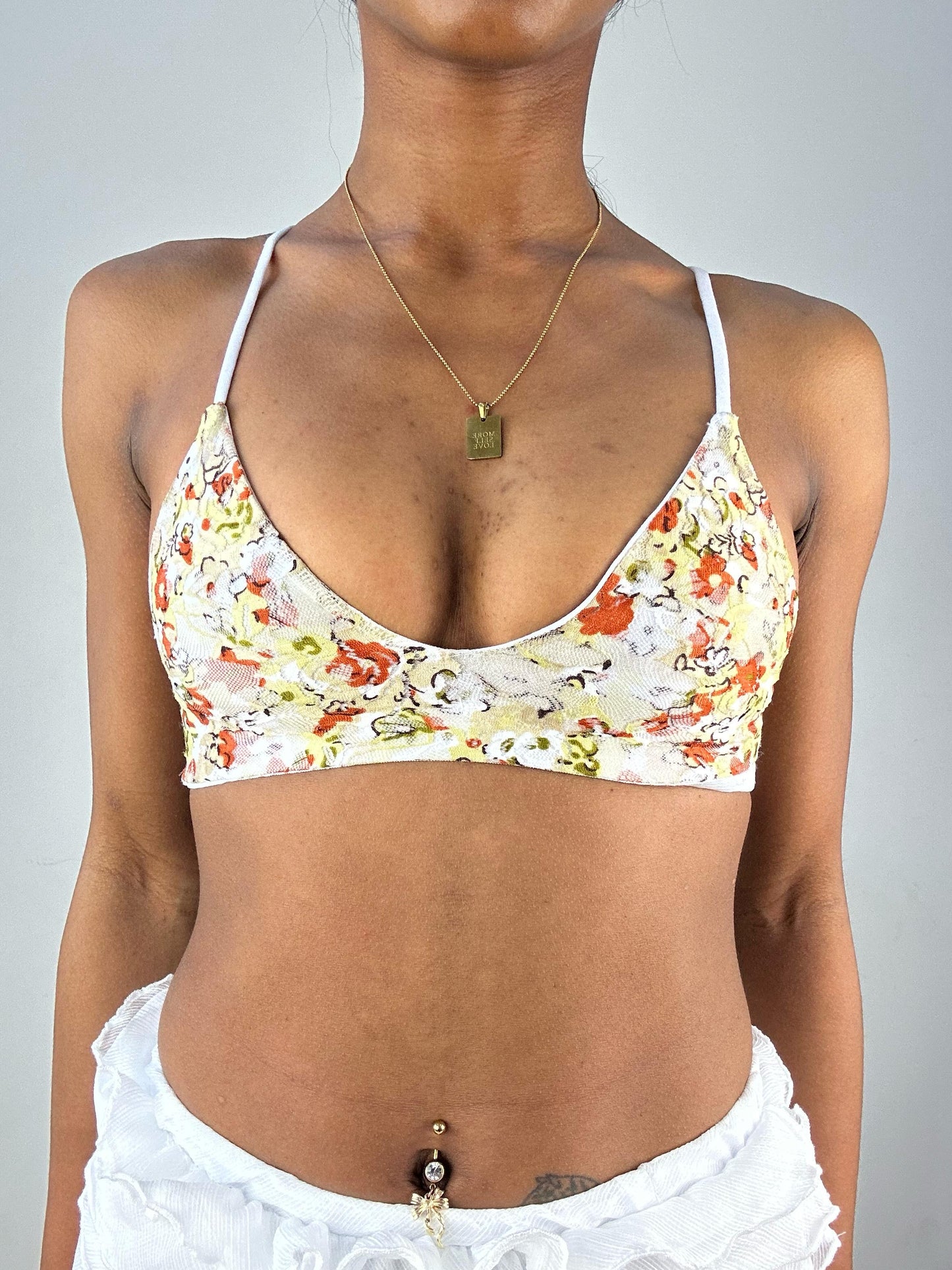 #377 SAMPLE SALE | xs multi aria lace bra and underwear set