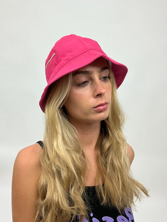 COCONUT GIRL DROP | pink bucket hat with zips