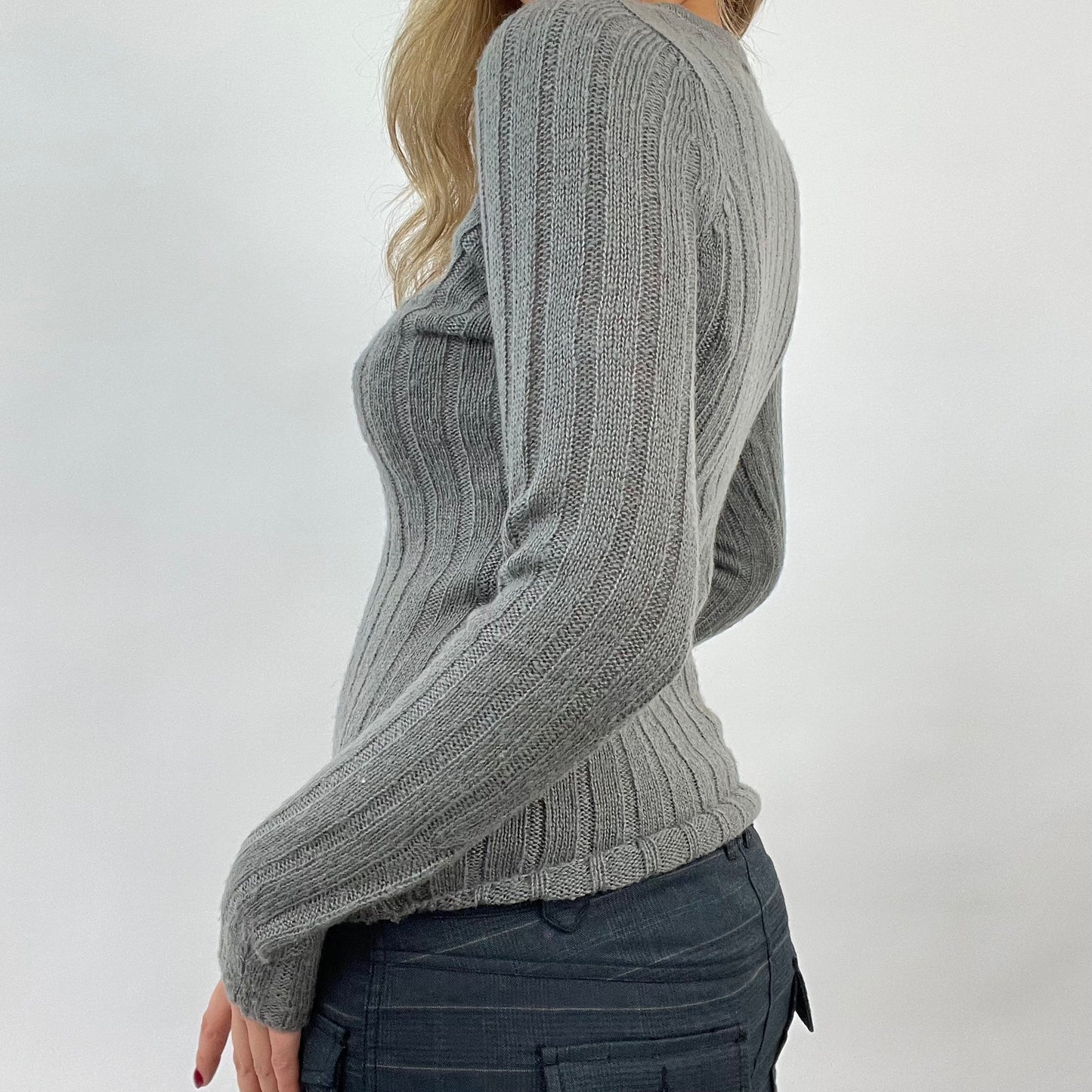 CORPCORE DROP | small grey button up jumper