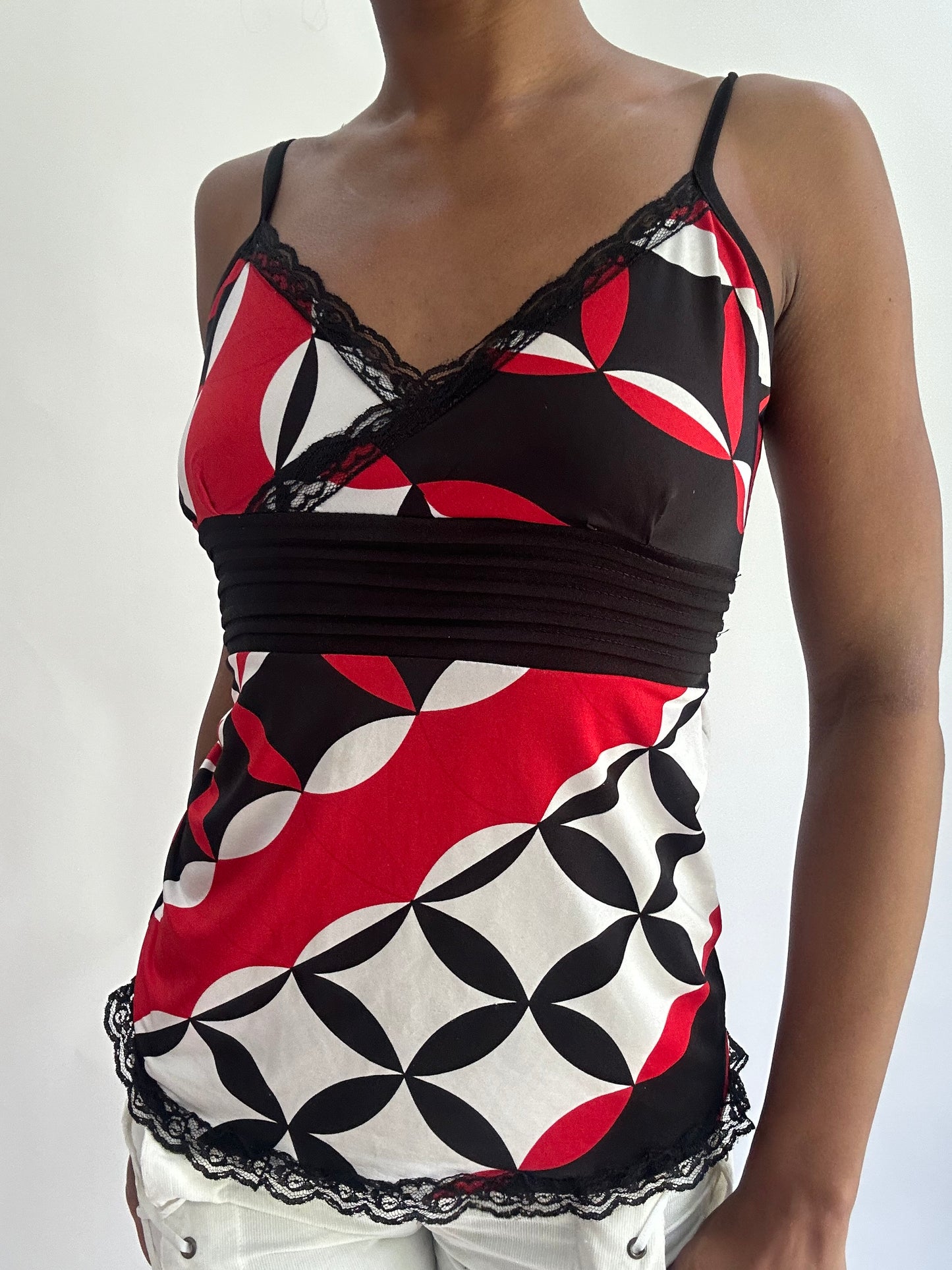 olivia rodrigo drop | small/medium black patterned cami top