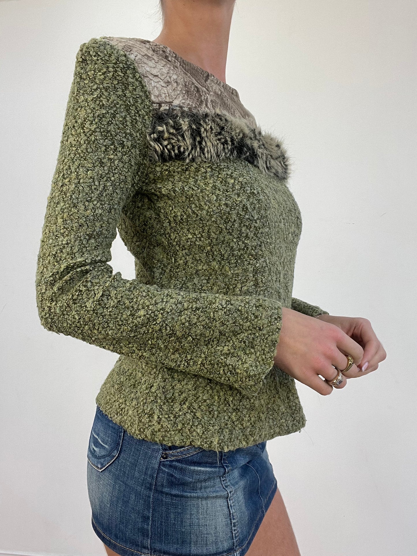 💻 vintage edit three | small green snakeskin jumper