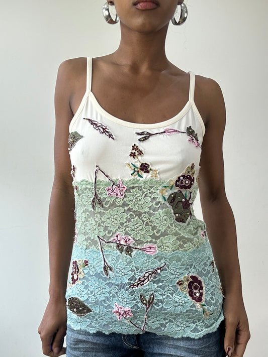 vintage edit thirty-one | medium white and green guess lace cami top