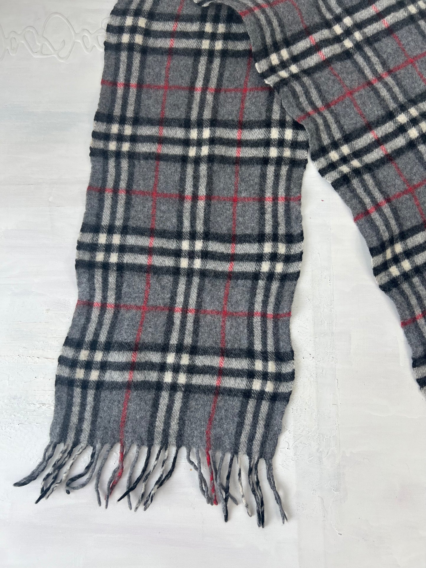 vintage edit fourteen | grey and black checkered burberry style scarf