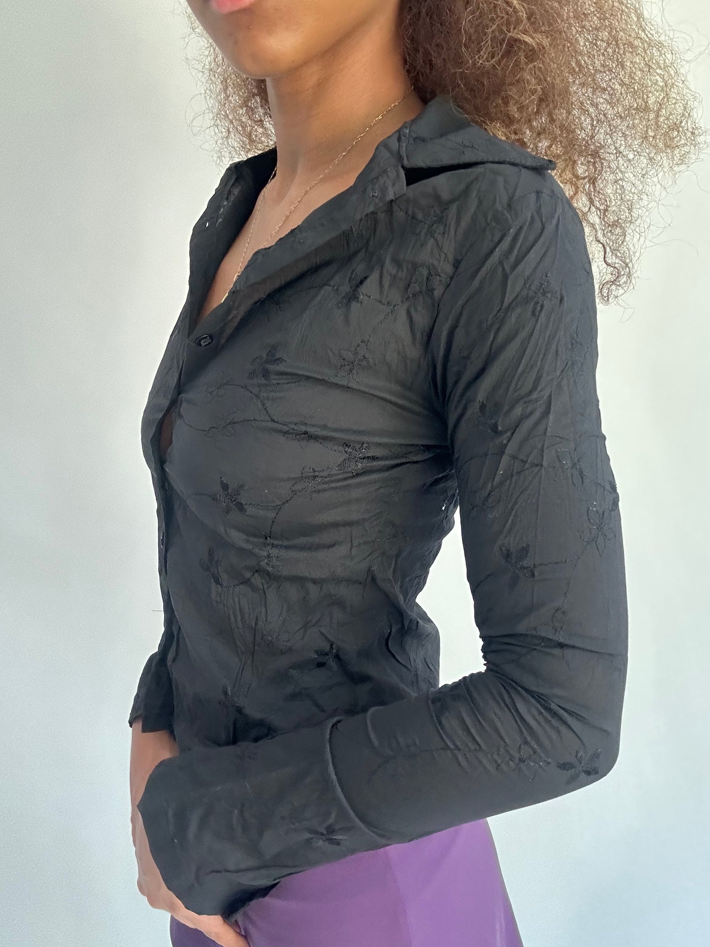 ‼️ | small black button up embroidered long sleeve top