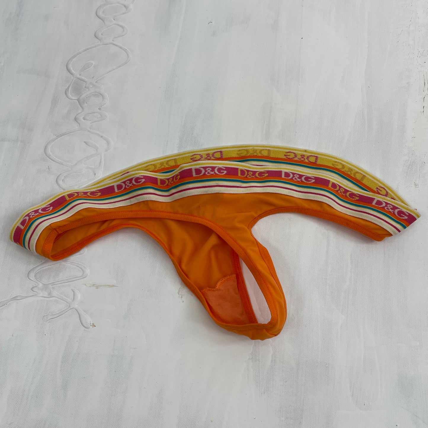 AMELIA GRAY DROP | medium orange d&g thong