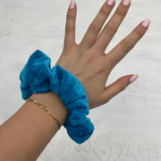 💻⭐️ | Himmelblauer Samt-Scrunchie