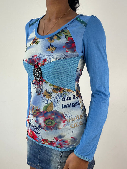 vintage edit: tops | small blue long sleeve graphic top