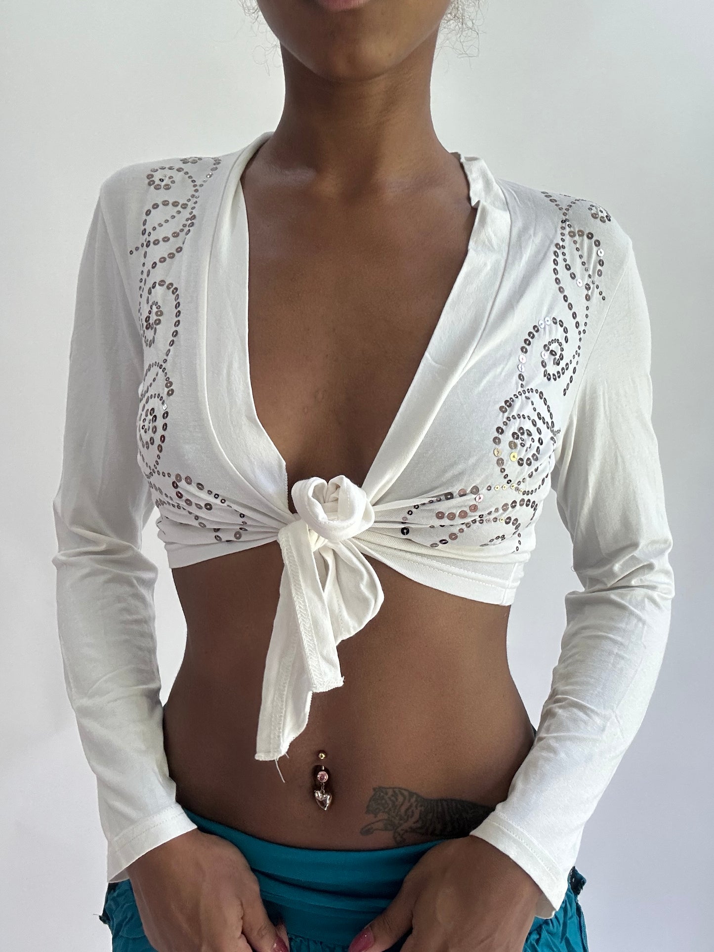 olivia rodrigo drop | small white tie up cropped long sleeve top