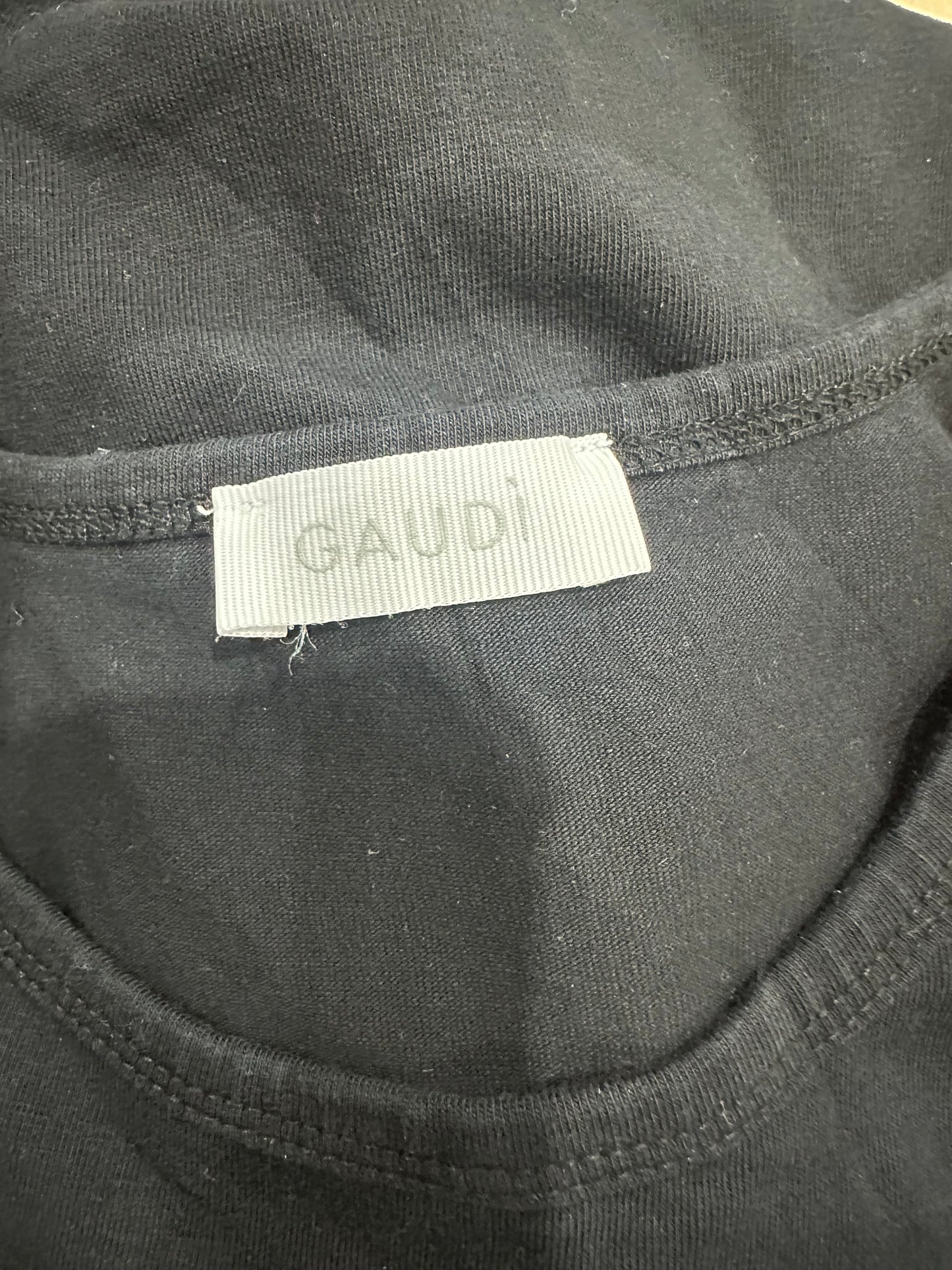 2016 edit | small black gaudi logo tank top