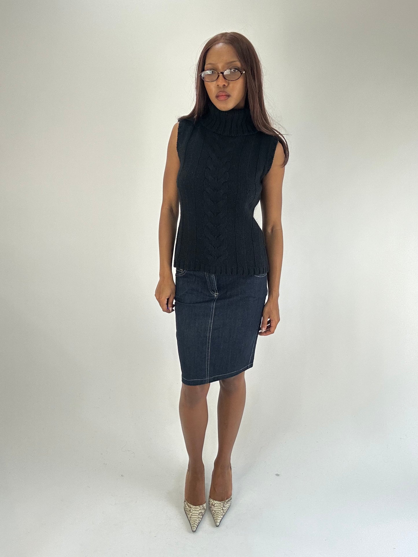 WINTER FAVOURITES | small blue denim midi skirt