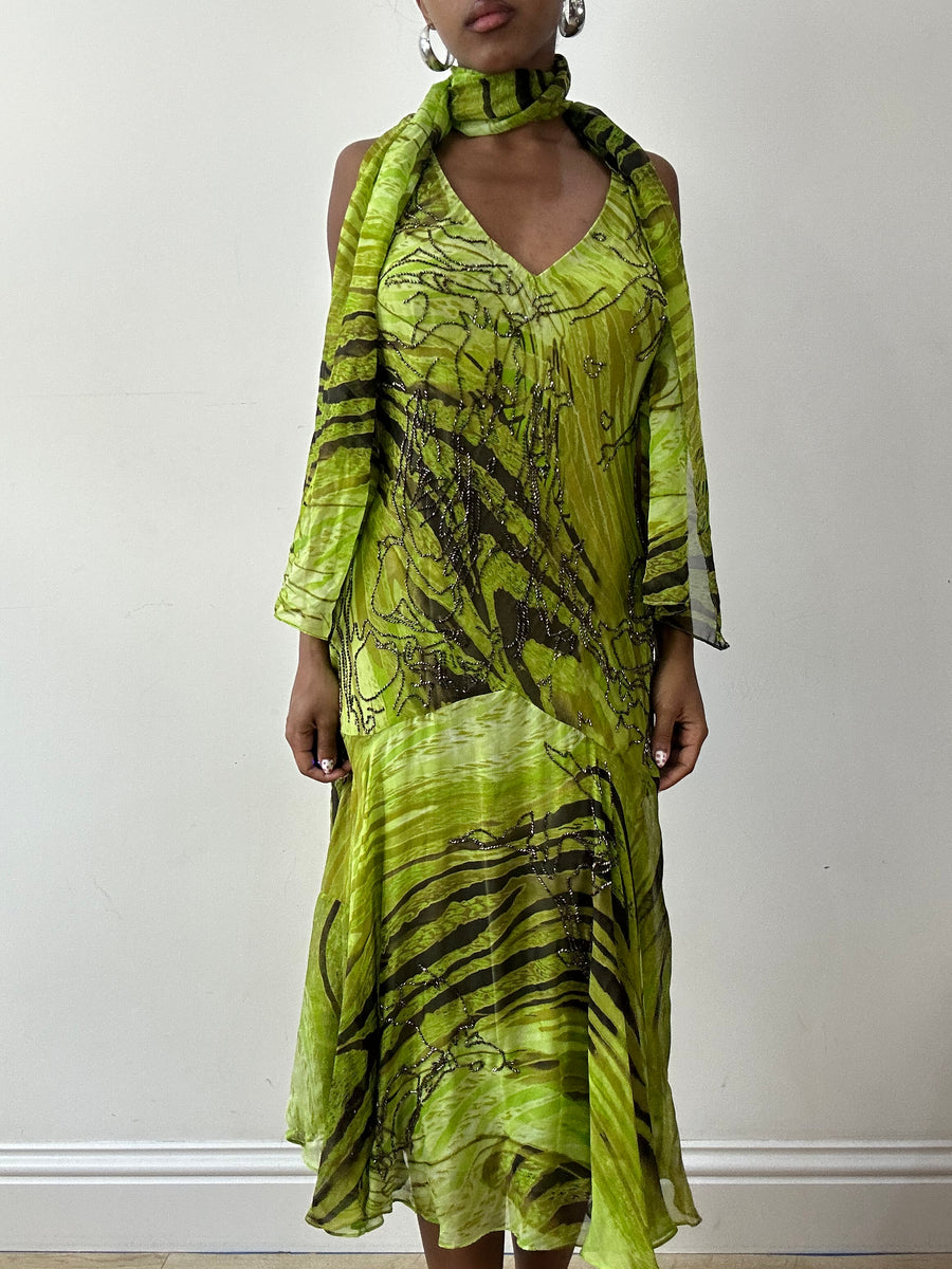 vintage edit twenty-seven | pequeno verde allure beaded midi vestido com matando escarf