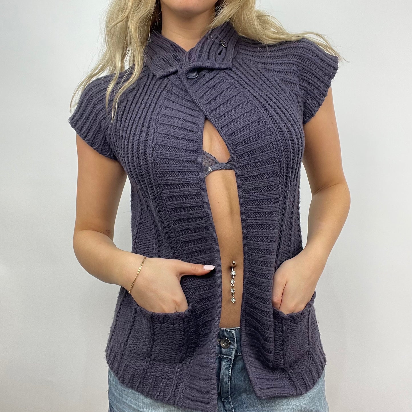 💻 LIGHT ACADEMIA DROP | small purple short sleeve cardigan with single button closure