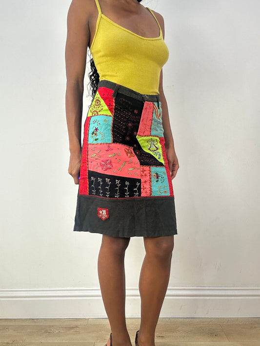 💻‼️ | extra small kookai patchwork midi skirt with embroidery detail